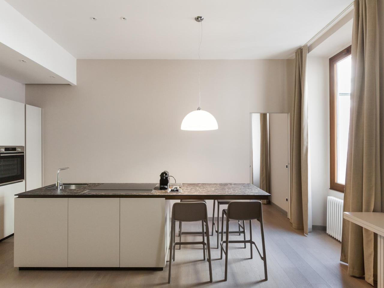 מילאנו Easyhomes-Duomo Suites & Apartments מראה חיצוני תמונה